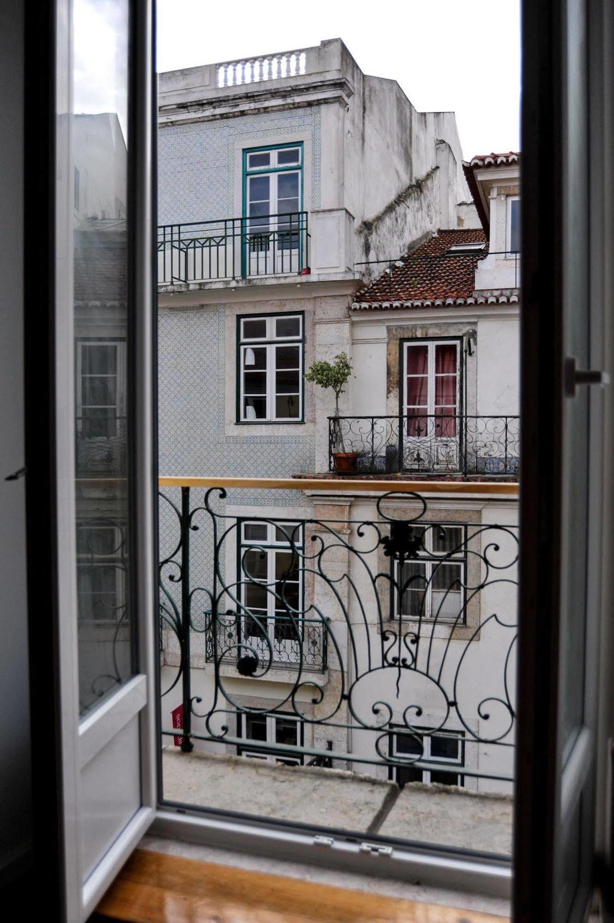 Gs Chiado Boutique Studios & Suites Лиссабон Экстерьер фото